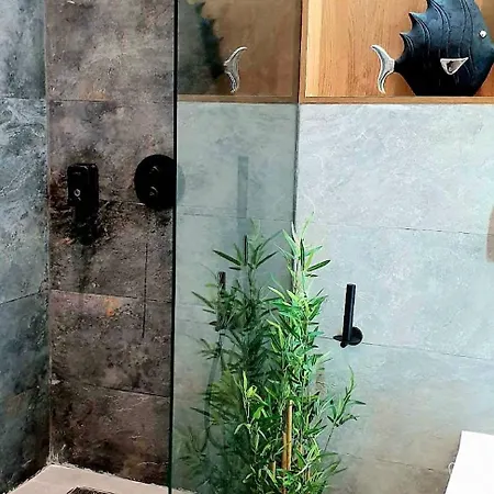 Black Sea- Endless Summer Mamaia Nord Daire